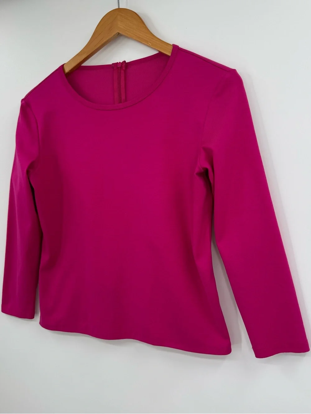 Lafayette 148 3/4 Sleeve Top with Back Zip | Magenta | Small / Medium